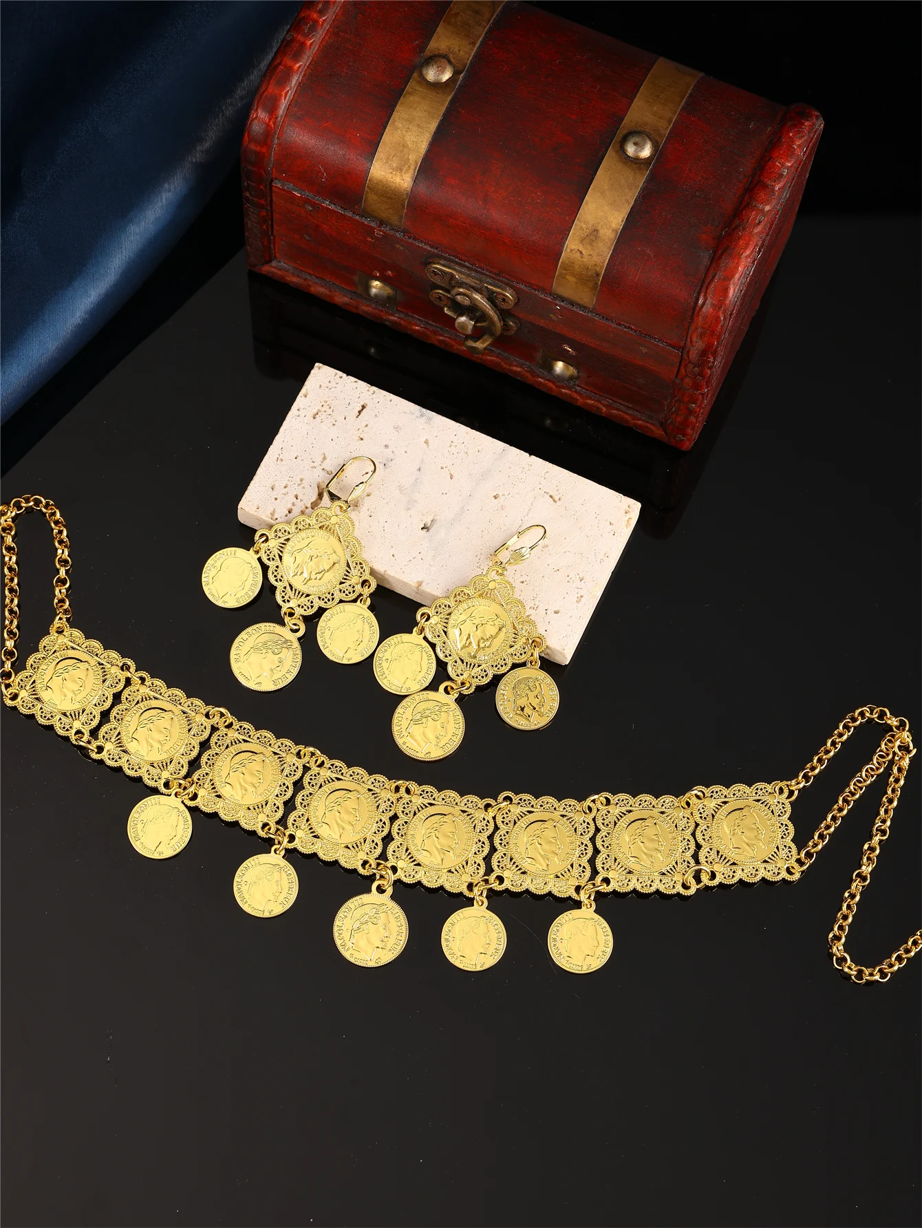 1 Set of Fashionable New-Style Ladies' Necklace & Earrings Set, Square-Designed with Carved Napoleon Portrait and Coin Pendant