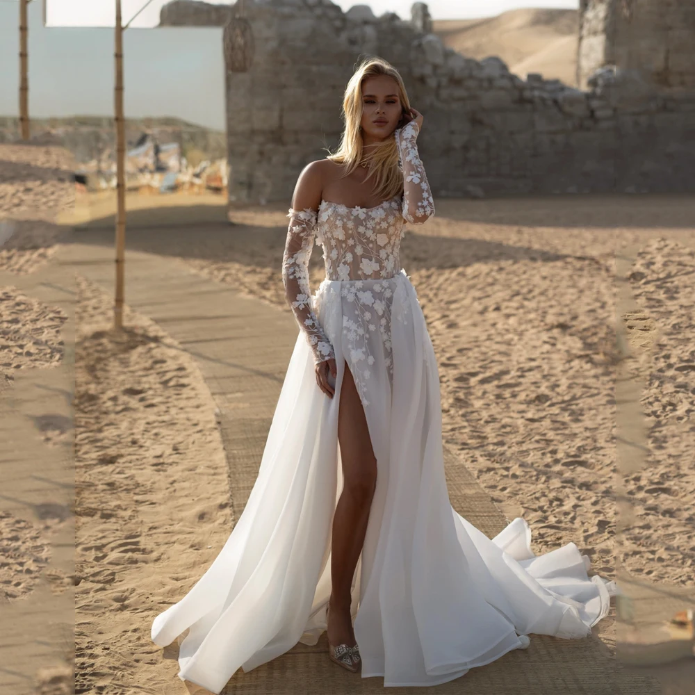 

Strapless A Line Wedding Dress 2025 Side Slit Sweep Train Applique Detachable Sleeve Wedding Gown Customized Boho robe de mariée