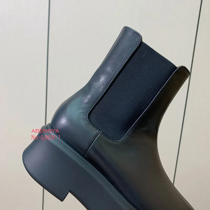Hot Sale Black Leather Mid Calf Boots Women Round Toe Flat Platform Casual Short Boots Winter Designer Party Chelsea Boots Women
