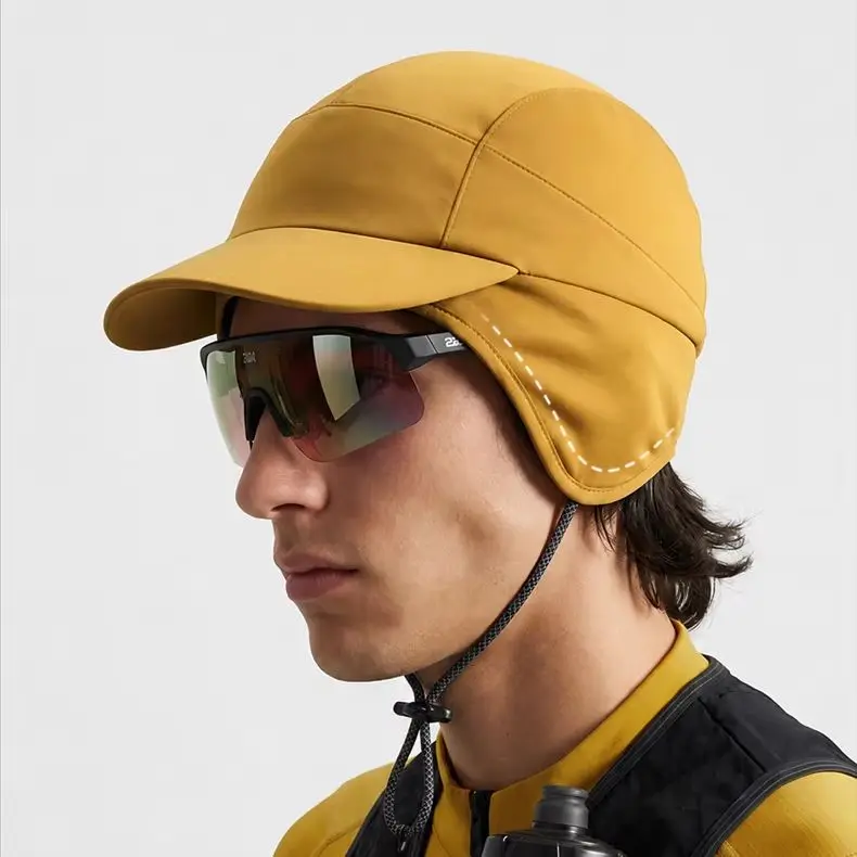 Winter Warm Cycling Hat Men Women Outdoor Hiking Cycling Ear-Covering Baseball Cap Short Brim Fleece Lining Windproof