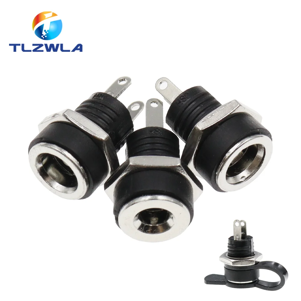 Poppstar AC DC Netzteil 12V 2A mit DC-Stecker 5,5mm/2,5mm Poppstar AC DC Netzteil 12V 2A mit DC-Stecker 5,5mm/2,5mm