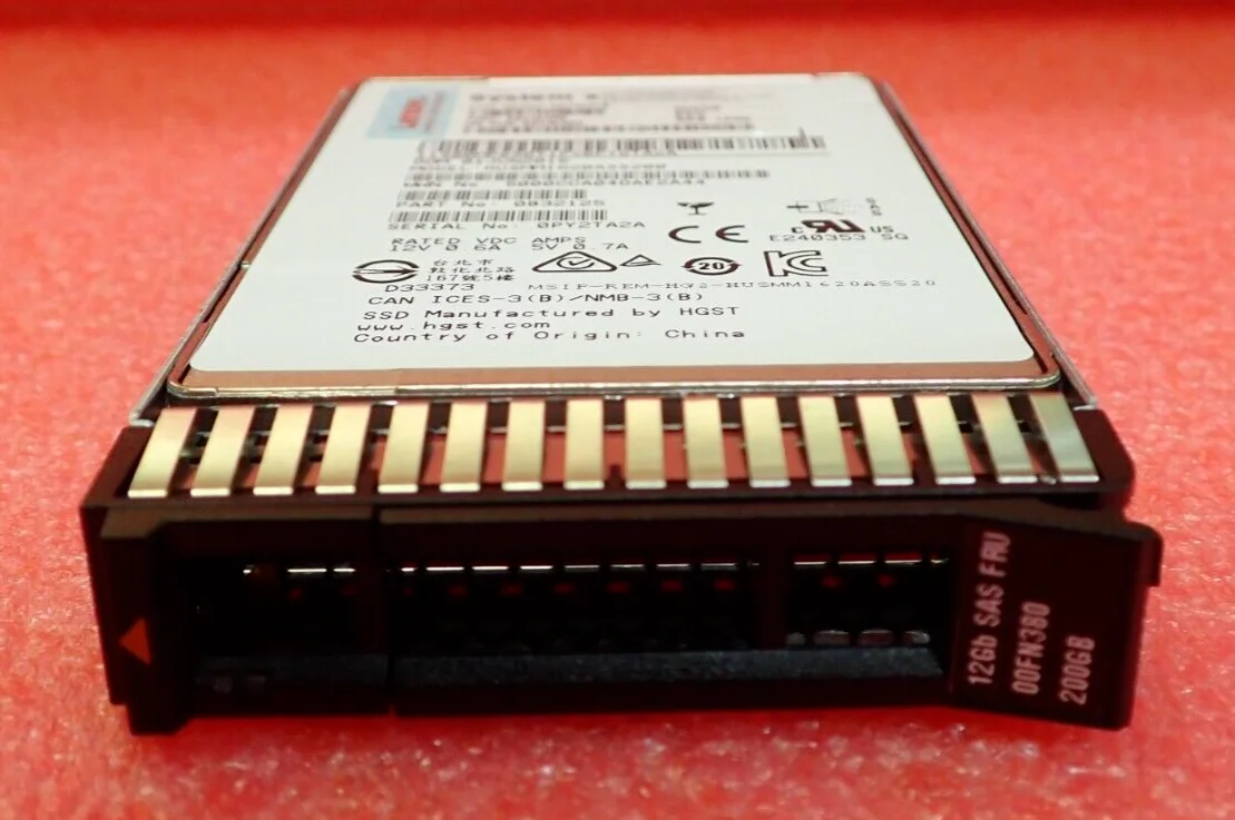 For Lenovo SystemX 200GB SAS 12G SSD G3HS 2.5