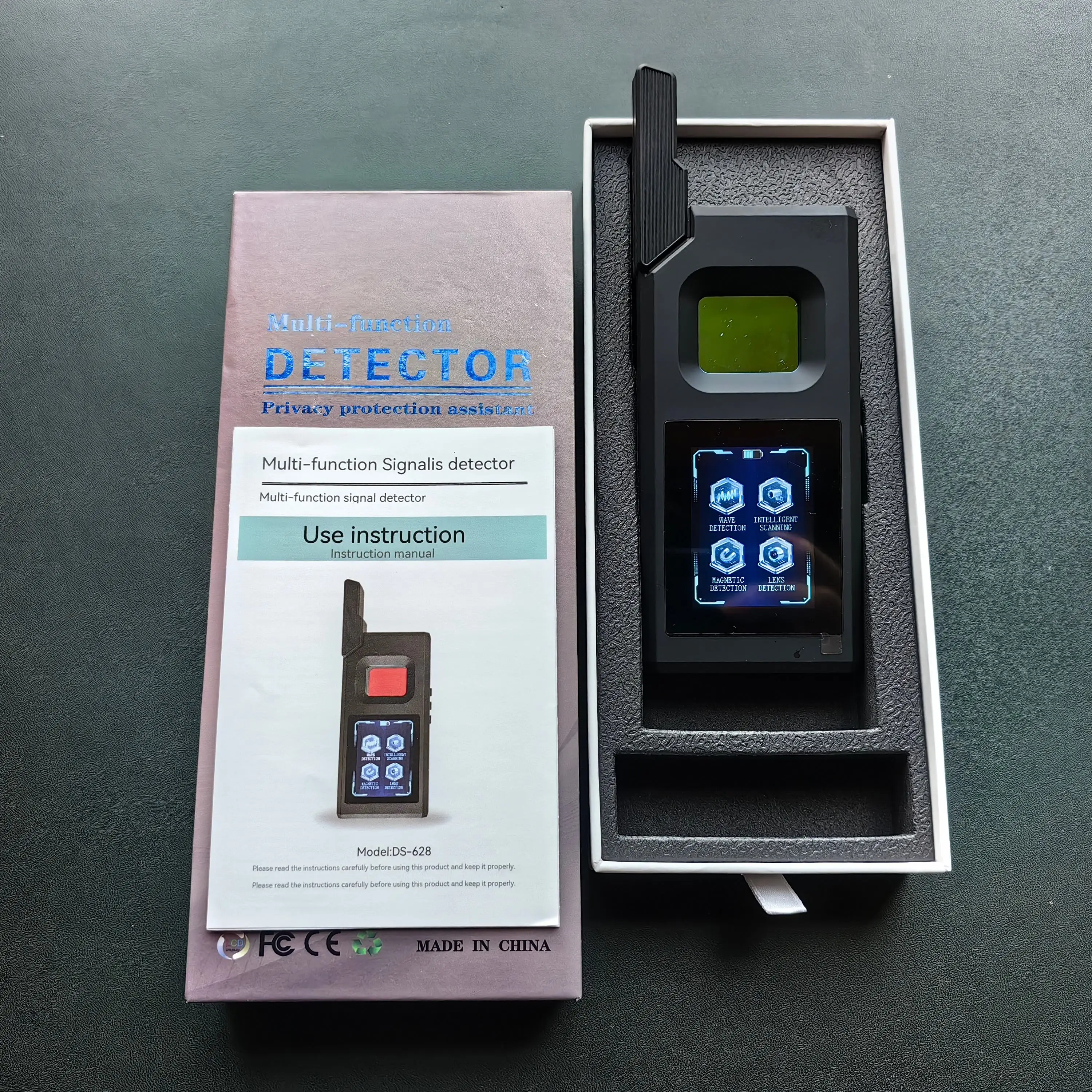 

Professional Anti-Surveillance Detector, 2.0” Touch Display Optical Lens Camera Detection Car GPS Tracker Bug Finder