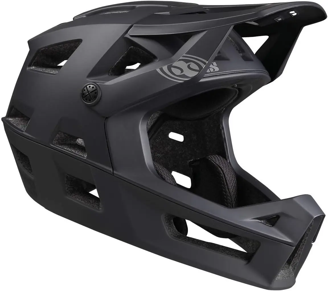 

Lightweight Full Face MIPS Helmet, 595g, Adjustable Fit, Ventilated, Goggle Compatible, EN1078/ASTM