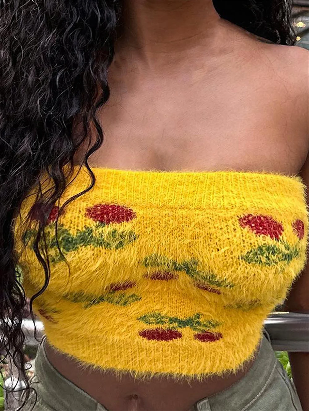 y2k knitted plush flowers on chest 2024 summer women's new sexy Spice girl slim body with sweater vest top