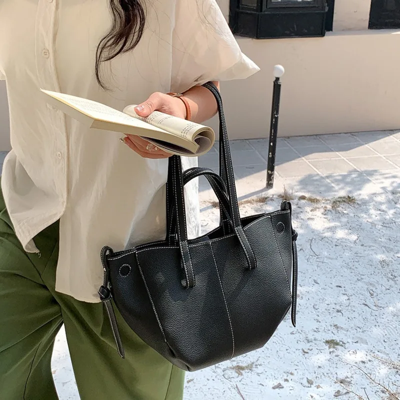 2024 Soft leather PU wing bag, new tote bag from South Korea, luxurious and large capacity handbag, for women commuting to work