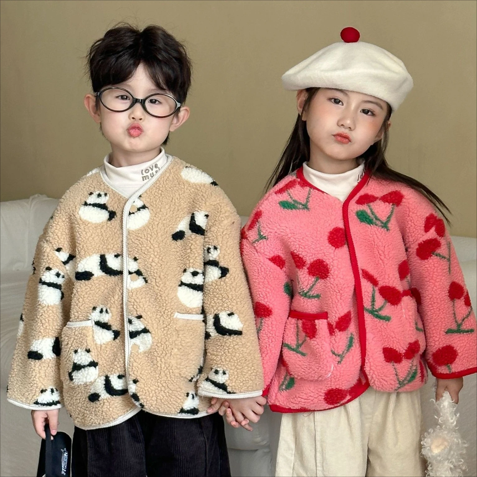 

Coat 2025 Autumn and Winter New Children's Clothing Korean Style Boys and Girls Fashion Lamb Wool Pattern Flower Coat