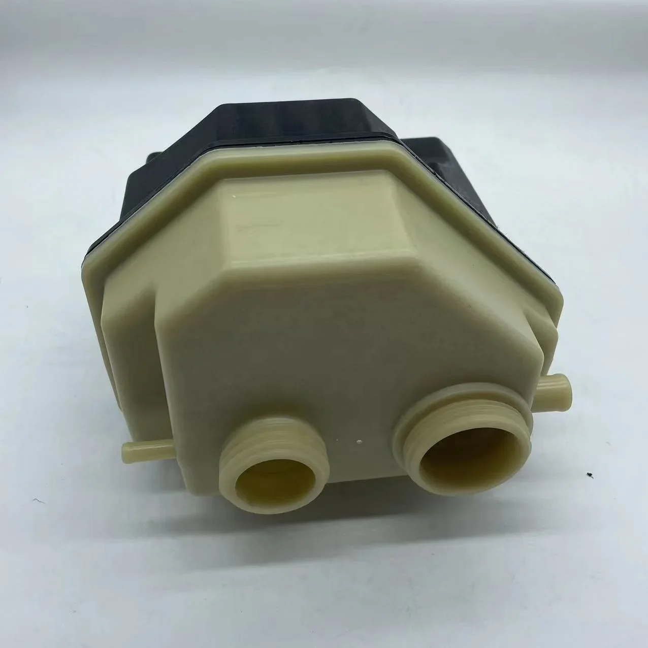 XTY Replacement Parts  Refrigerated Truck Parts Tank Coolant 13-1057 for Carrier Transicold for Thermo King Parts view 4