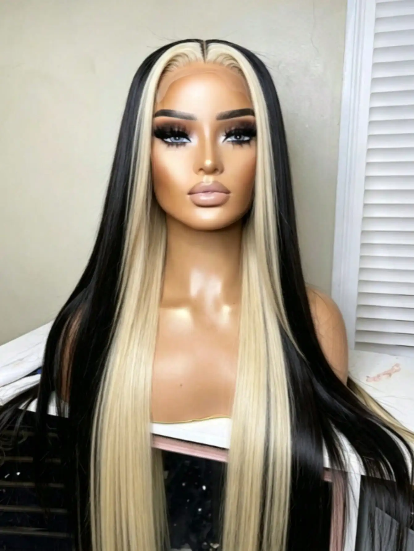 Black and White Highlight Straight Lace Front Wig Human Hair for Women 13x4 HD Transparent Lace Frontal Wigs Pre Plucked Long Straight Glueless Wigs with Baby Hair Natural Looking 180 Density Beginner Friendly for Music Festival For Halloween Use