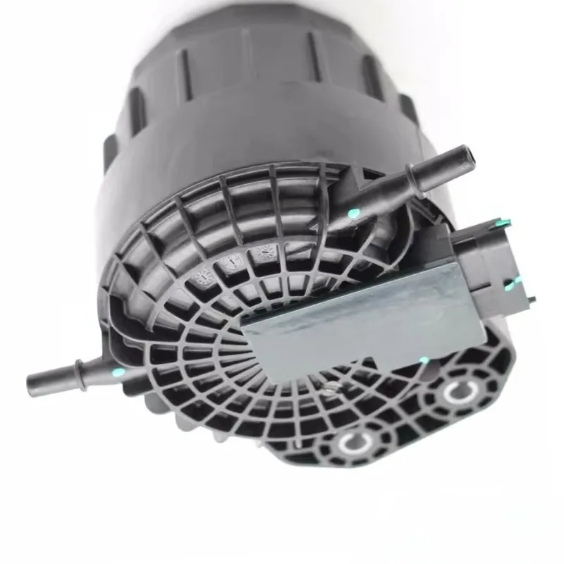 

Новый дизельный фильтр-картридж (черный) для MAXUS V80, V90, G10, G20, T60, T70, T90, артикул C00427459