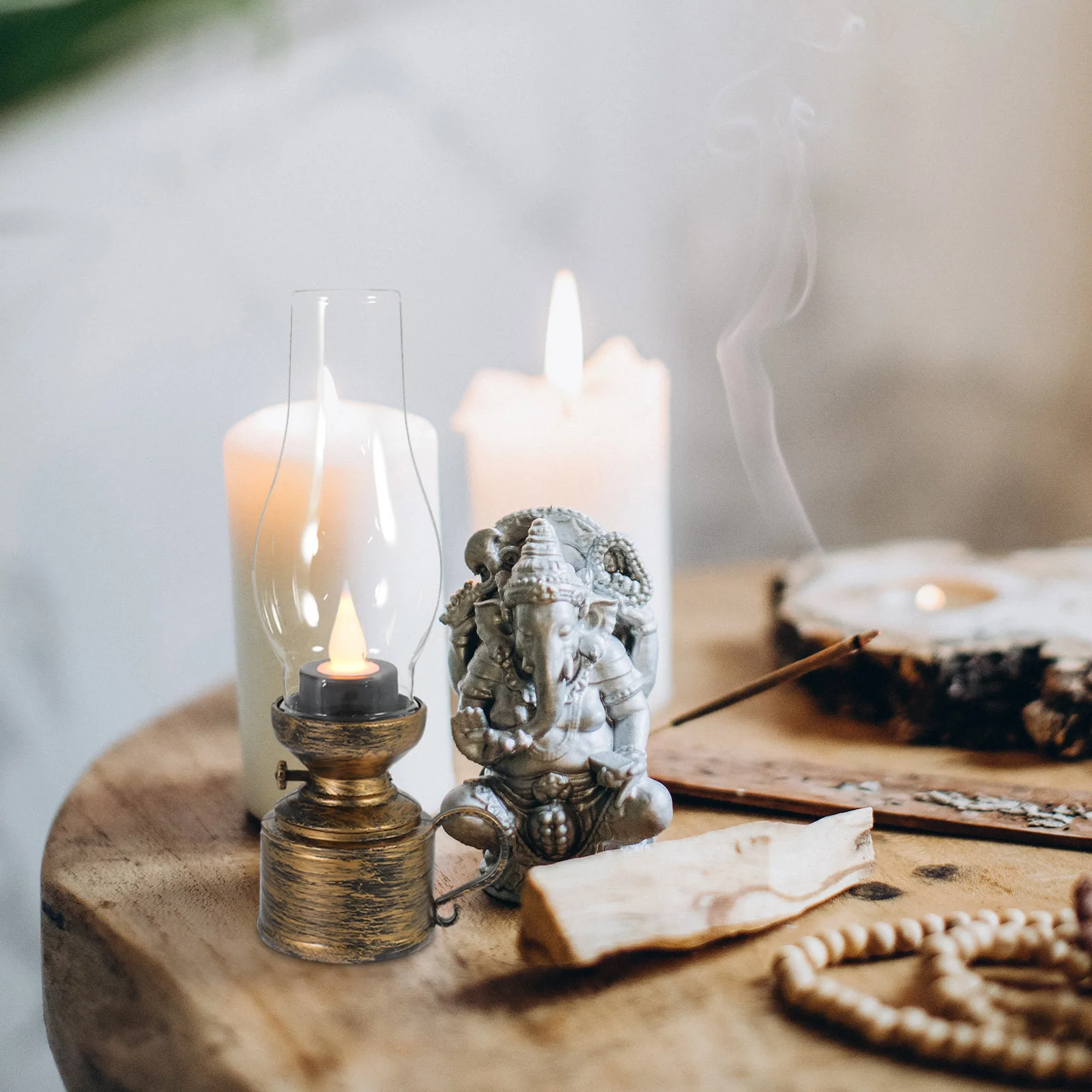 

Electronic Lamp Retro Style Bronze Finish Decorative Table Oil Lamp for Indoor Use Desktop Decoration Vintage