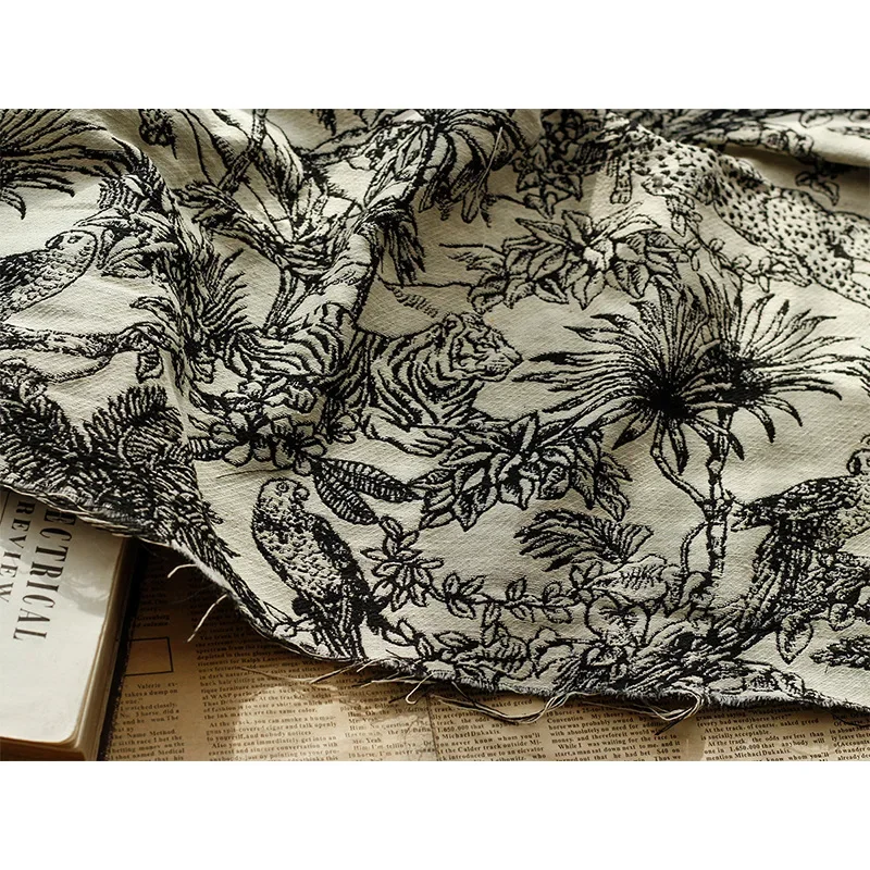 100cmx150cm Black and White Jungle Wind Dyed Plant Animal Jacquard Fabric Thickened Polyester Luggage Sofa Fabric