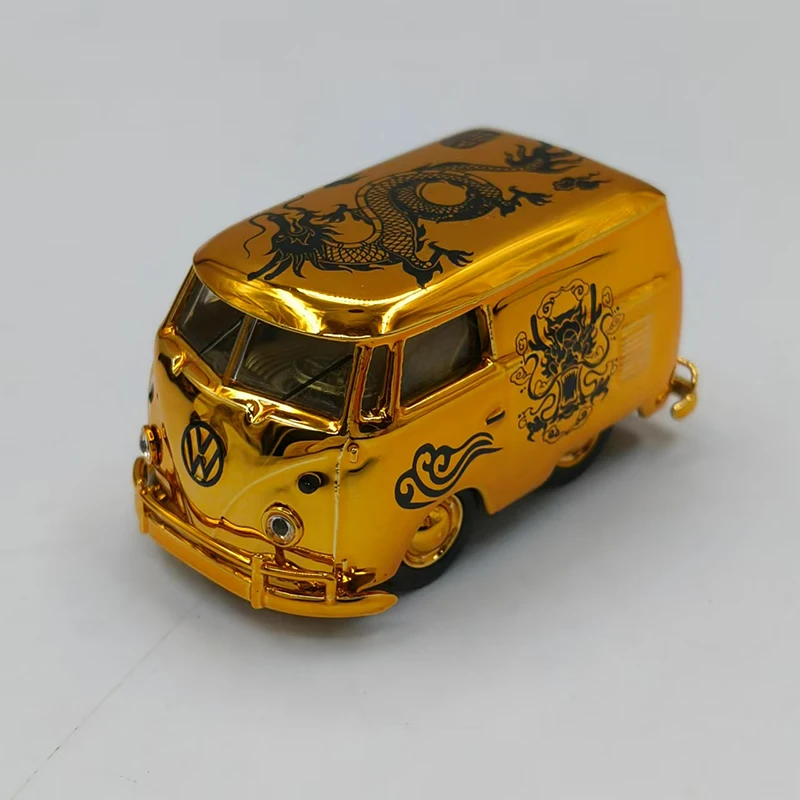 Diecast Alloy 1/64 Scale VW T1 wide-body van station Wagon/Mini Year of the Dragon Limited Edition Car Model Holiday Gifts Toys