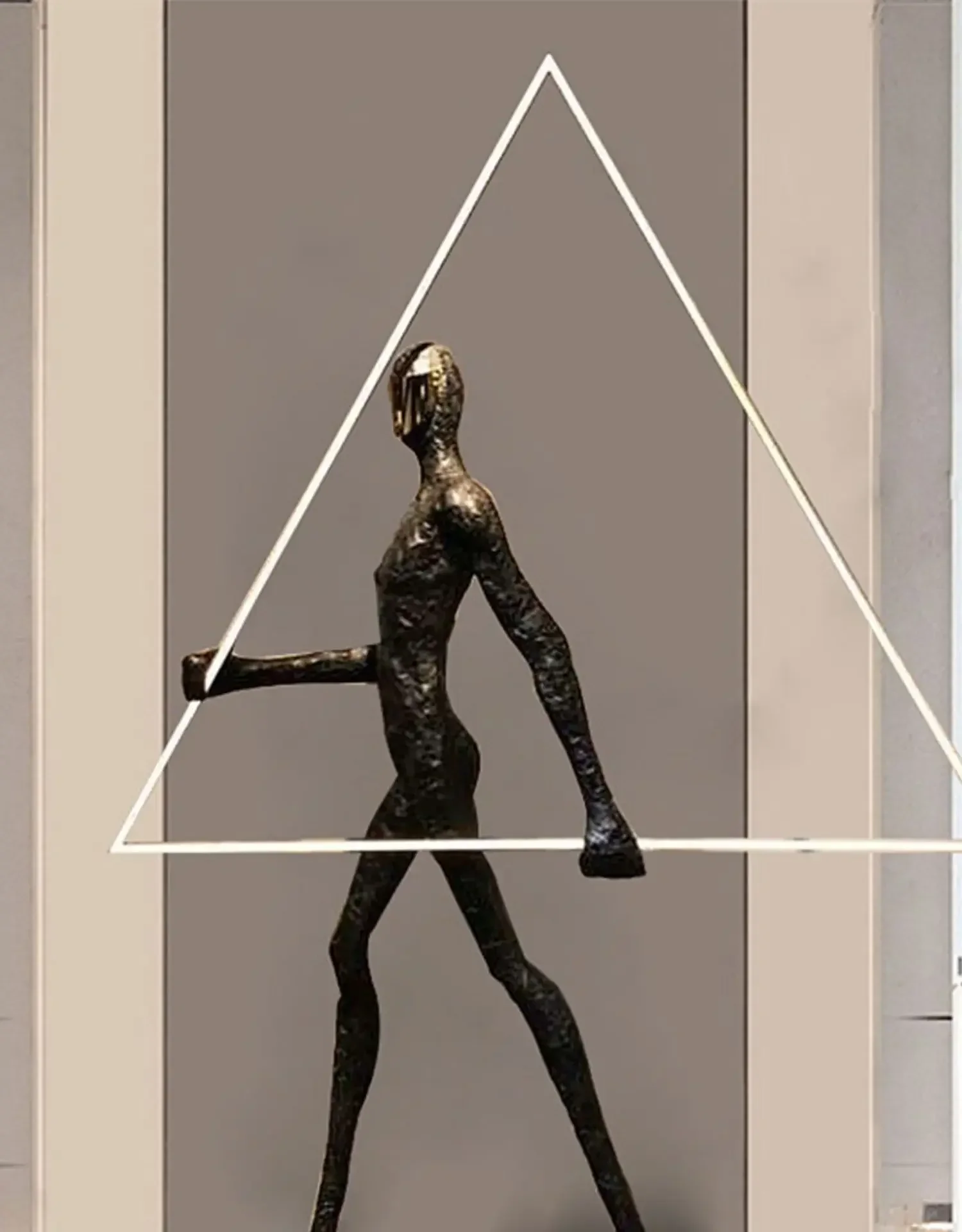 Большой торшер, скульптура, украшение для выставочного зала отеля, креативный абстрактный портретный орнамент