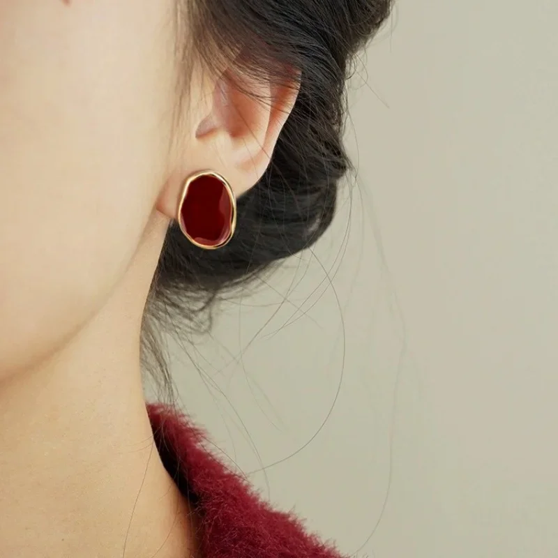 Wine Red Color Bean Irregular Geometry Stud Earring for Women Korean Style Jewelry Brincos Wedding Girl Gift