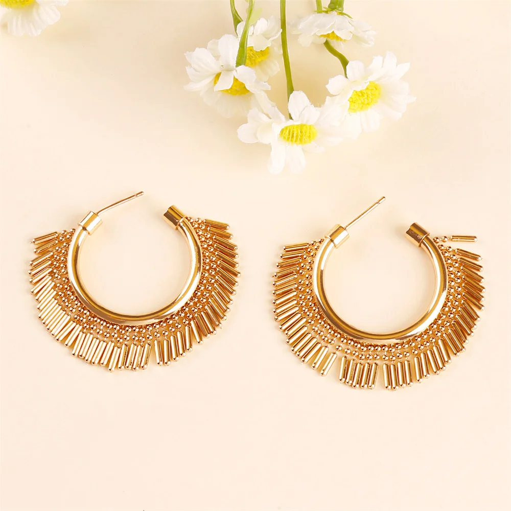 

New Charm Fashion Trending Cute Ear Piercing Jewelry 2024 Modern Women'S Earrings 1 Pair Stylish Copper Fringe Boho Hoop Earring