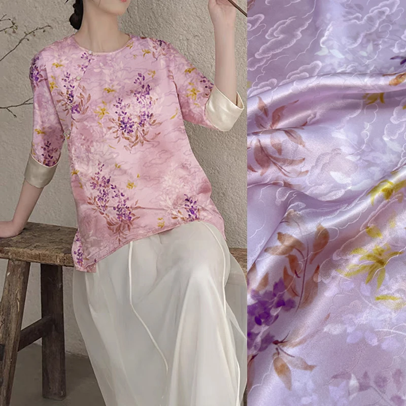 

Жаккардовая шелковая ткань, ширина 114 см, толщина 17 мм, тонкая ткань для летних платьев, брюк, Цветочная фототкань, фиолетовая ткань D1545