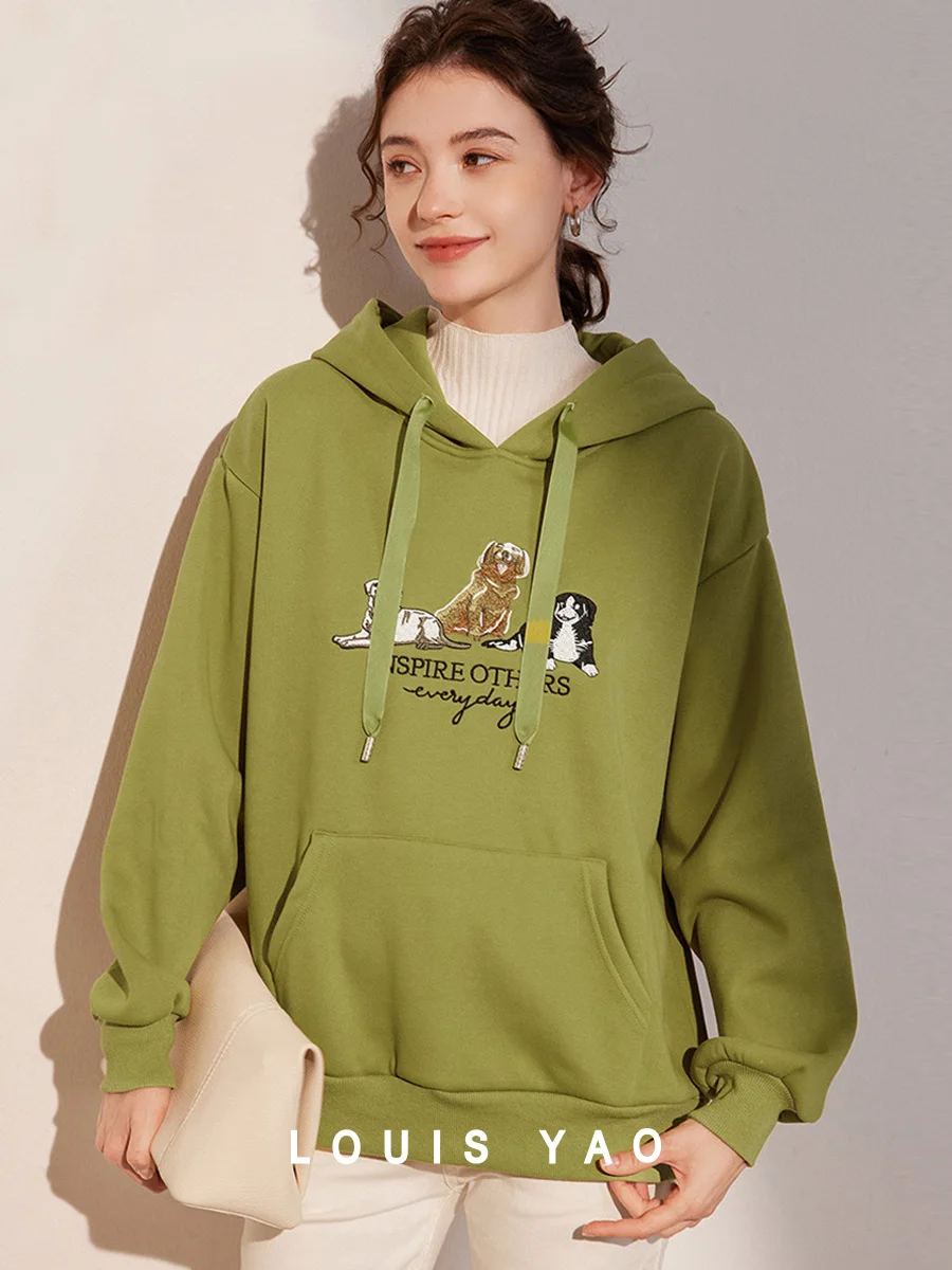 

LOUIS YAO 2025 Winter Thick Velvet Hoodie Fashionable Age Reducing Hoodie Patch Cartoon Dog Embroidery Long Sleeve Women