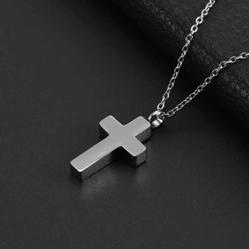 

Fashion Simple Stainless Steel Titanium Steel Couple Cross Necklace Pendant Valentine's Day Gift
