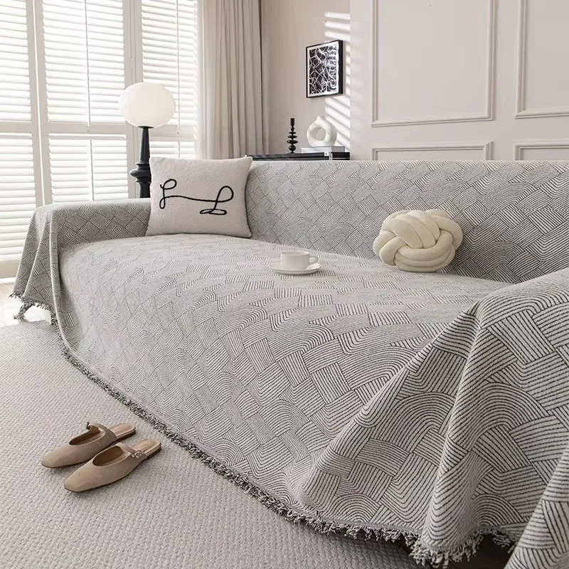 Chenille Sofa Throw Blanket, Geometric Curved Line Jacquard, Two-tone Tassel Couch Slipcover, All-season Wear-resistant Decor