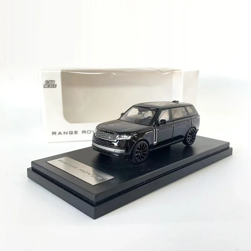 

LCD 1:64 Model Car Range R MK5 P530 Longer Version Alloy Die-Cast SUV Collection- Black