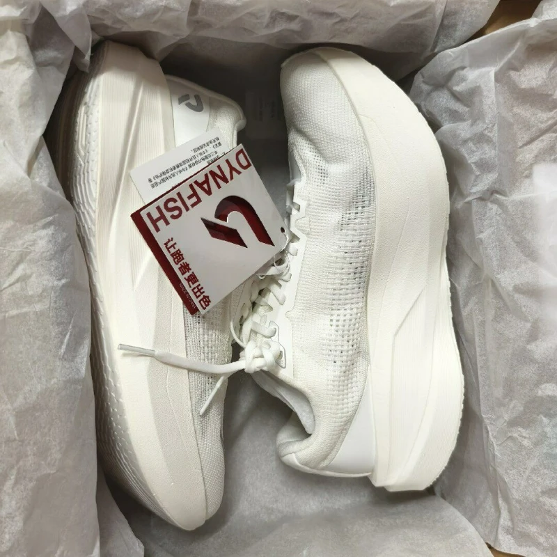 New Cool Running Shoe Unisex Top Quality Walking Jogging Shoe Mens Womens Carbon Plate Training Shoes Couples Soft Sole Gym Shoe