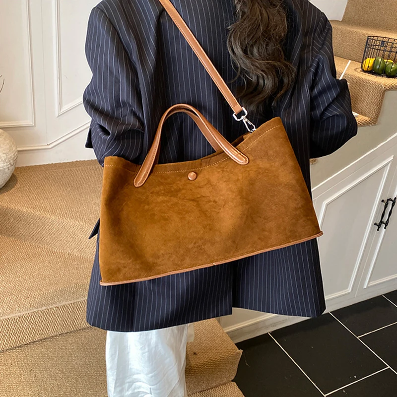 الخريف الشتاء بولي متجمد حمل حقيبة للنساء نسيج بسيط جلدية سعة كبيرة حقائب التنقل الفرنسية الرجعية حقيبة كروسبودي