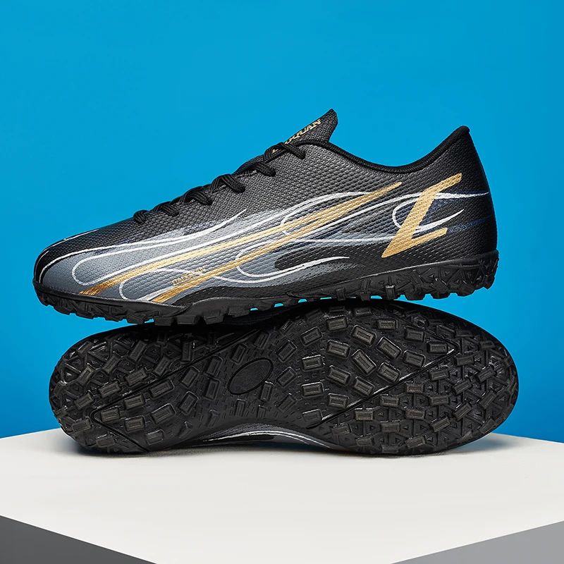 أحذية كرة القدم المهنية الرجال في الهواء الطلق عالية الجودة أحذية كرة القدم الرياضية الأحذية Ag/Fg المسامير الطويلة العشب الاصطناعي التدريب مباراة Spi #6