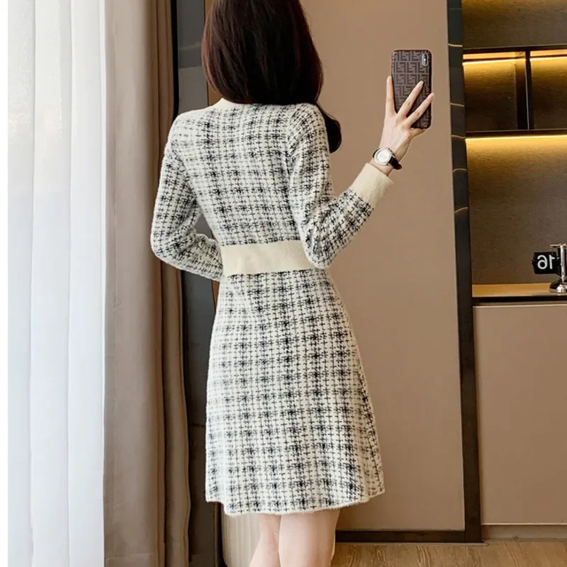 Women's Vintage Plaid Mini Office Sweater Dress, Long Sleeve, V-neck Buttons, Party Dress, Female Knitted Stretch Mini Dresses