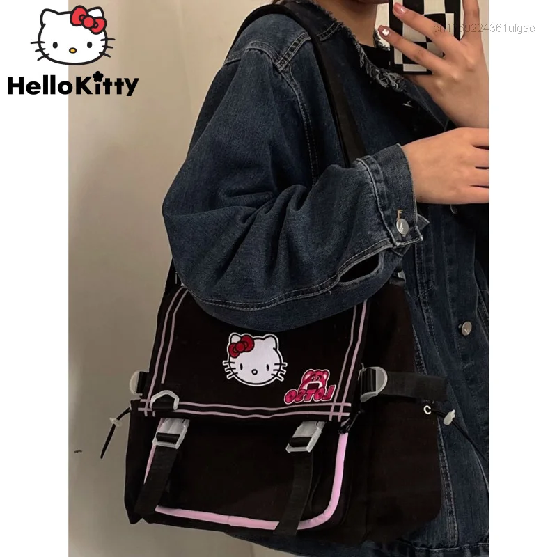 Sanrio Hello Kitty Crossbody กระเป๋า Y2k นักเรียนกระเป๋าสะพายไหล่กระเป๋าผู้หญิงกระเป๋าเดินทางการ์ตูน totes สีดำ