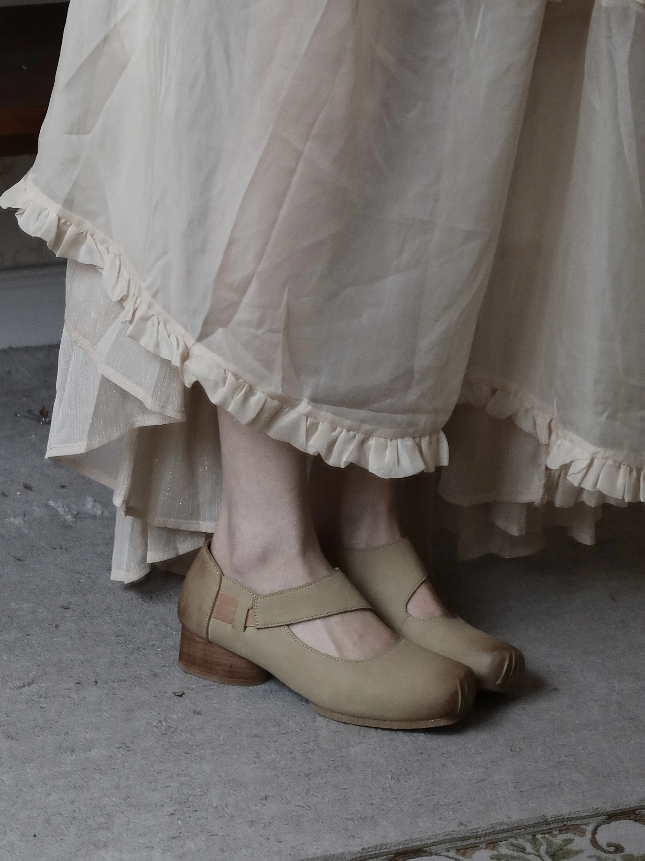 

Spring and Autumn Niche Polished Versatile Ballet Shoes High Heel Handmade Pig Head Shoes Retro Mary Jane Single Shoes for Women