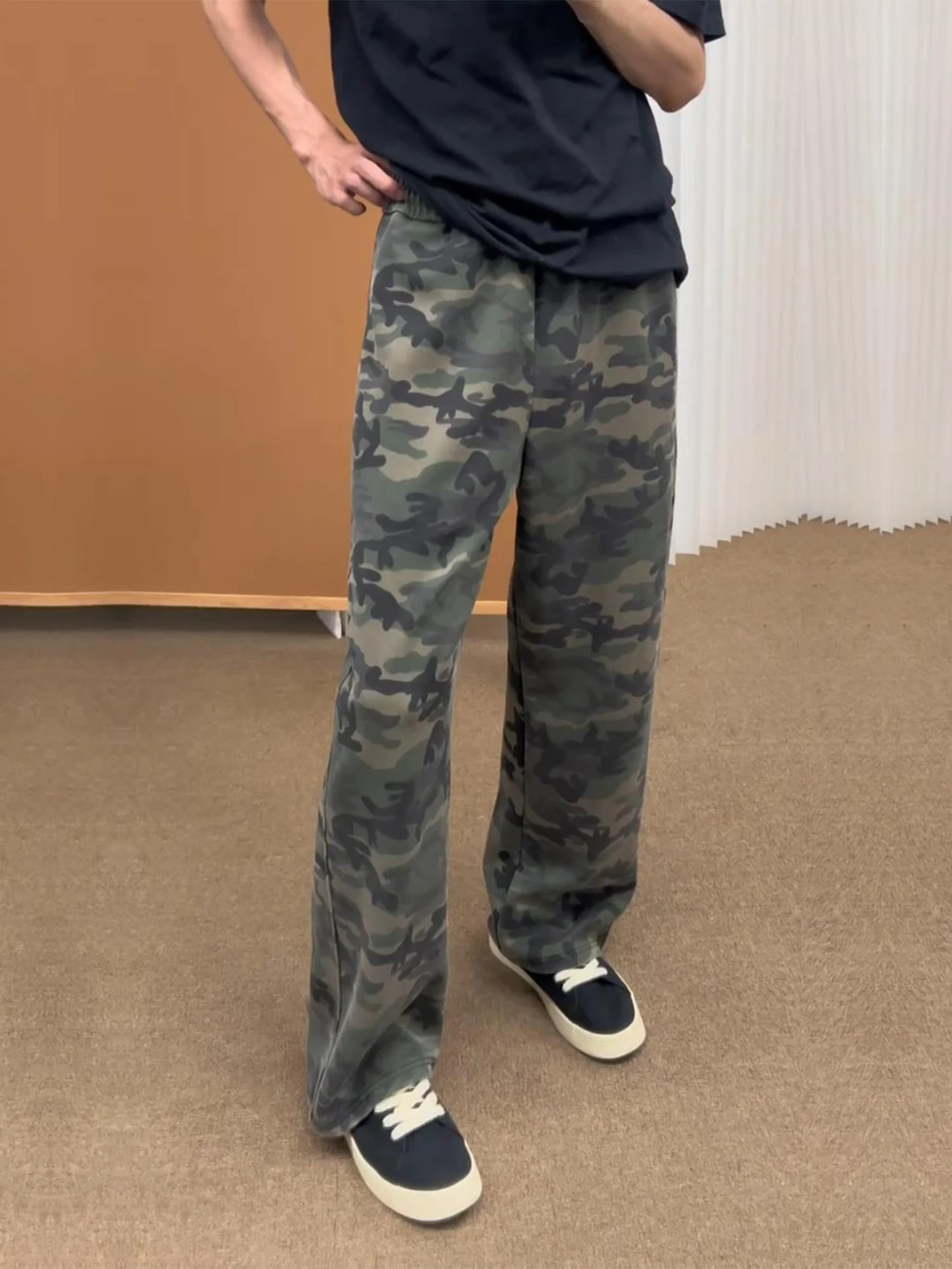 

Брюки Cleanfit High Street с камуфляжным принтом, прямые, унисекс, свободного кроя, молодежные, весенне-осенние, модный бренд