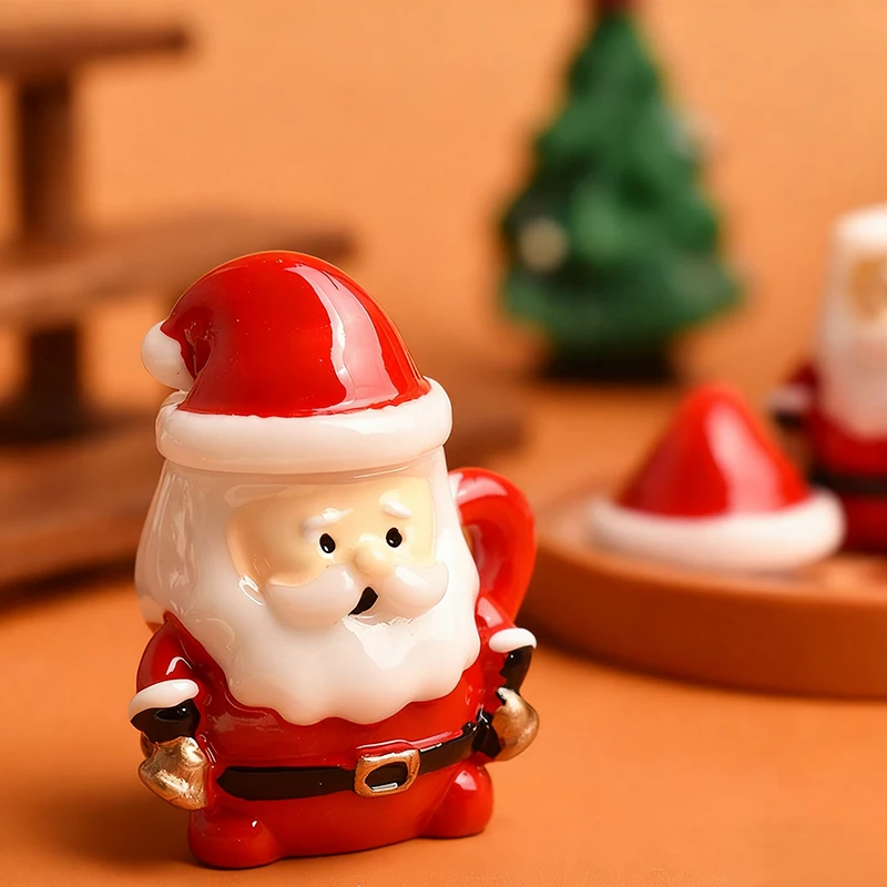 Ornamen Cangkir Teh Mini Santa - Dekorasi Rumah Boneka Resin untuk Kerajinan Natal, Taman Peri & Pajangan Hadiah Liburan