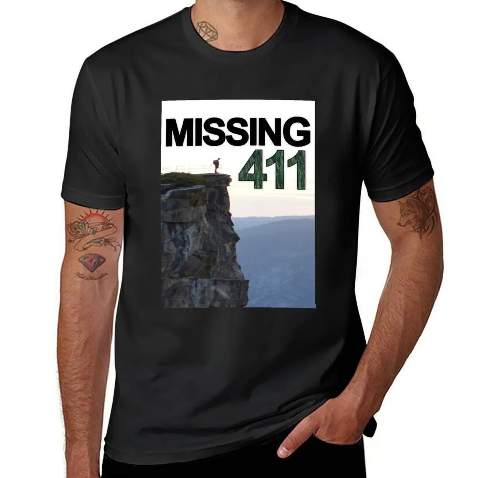 Missing 411 Strange Cases of People Spontaneously Vanishing in the Woods. Yosemite National Park T-Shirt