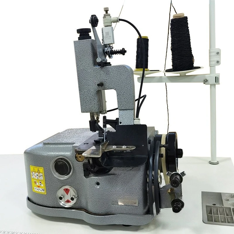 Industrial three-line carpet hemming sewing machine, yacht carpet hemming machine, thick material hemming equipment RN-2503D
