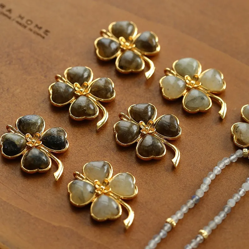 

Europe America Natural Stone Clover Pendant Crystal Luxury Necklace Women Top Quality Jewelry Trend