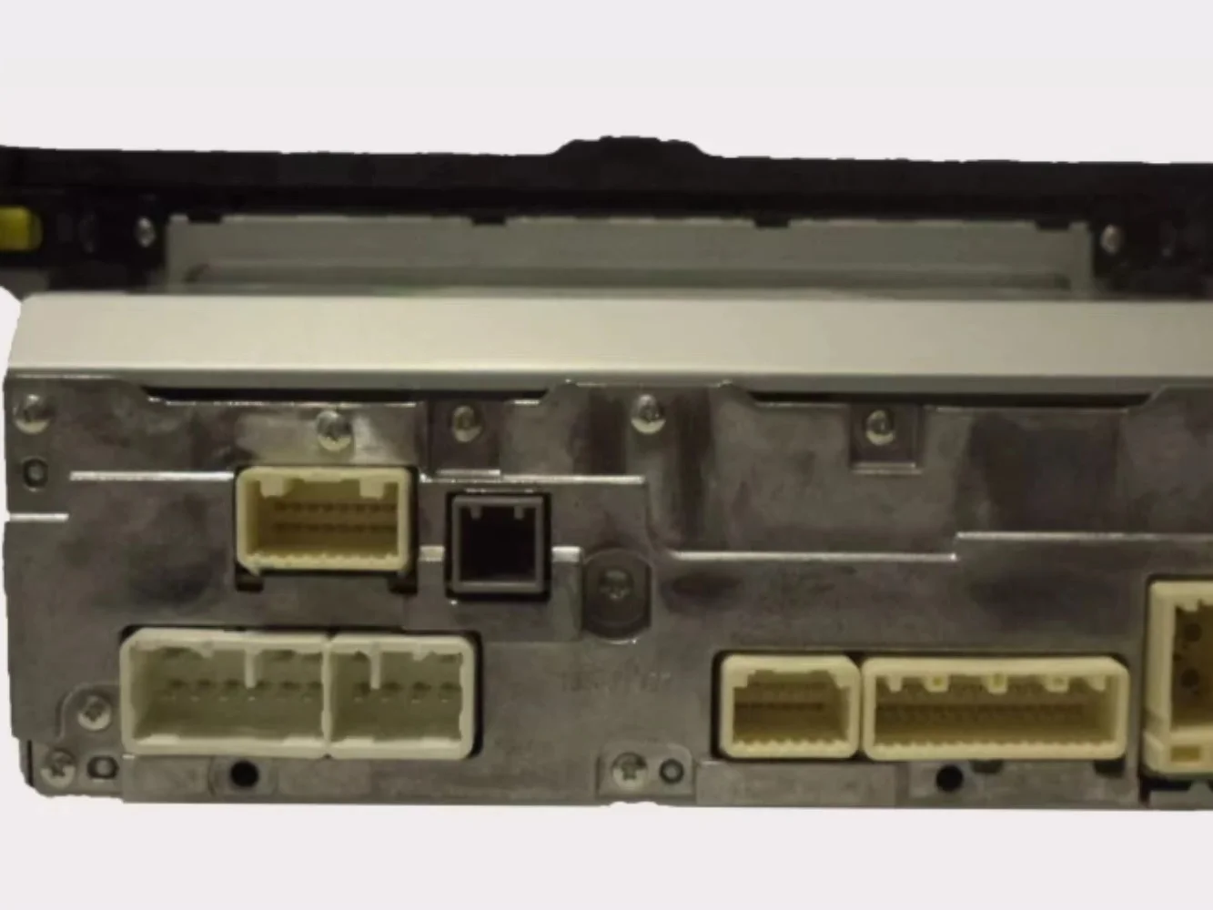 2013-2015 Toyota RAV4 OEM Fábrica SAT Radio Pantalla táctil Reproductor de CD MP3 100067