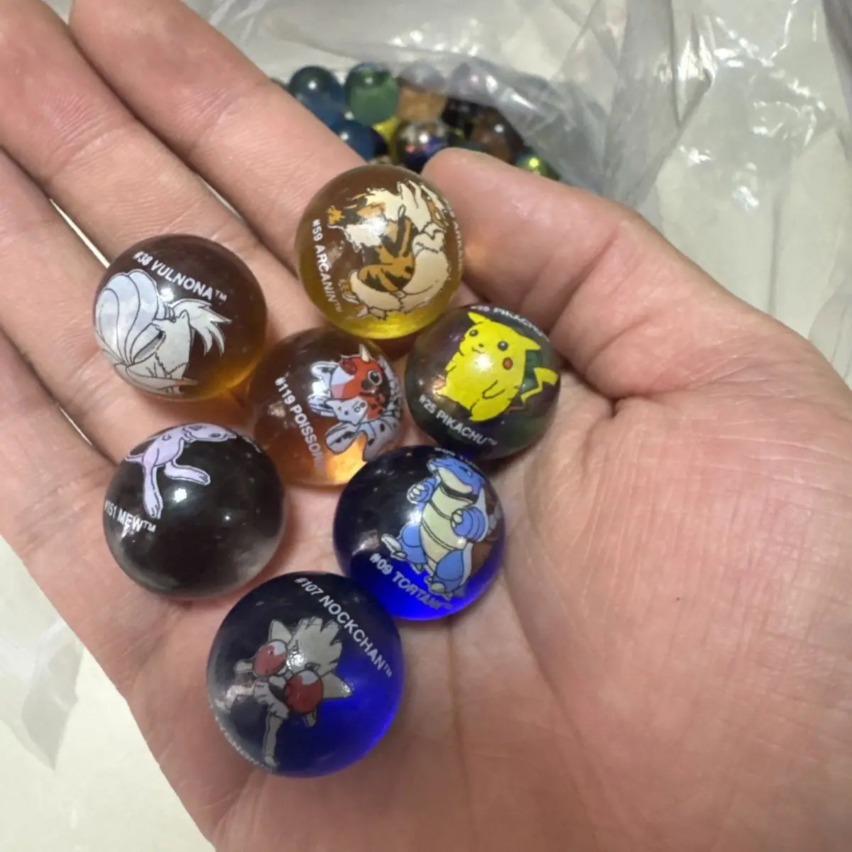Official Pokémon bulk merchandise, first-generation marbles, rare vintage fun glass marble toy collectible album, Christmas gift