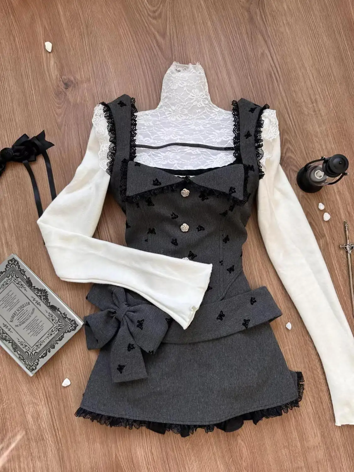 Winter Japanese Vintage New Three Piece Set Women Lace Blouse+geay Vest+bow Mini Skirt Female Korean Kawaii Designer Set 2024