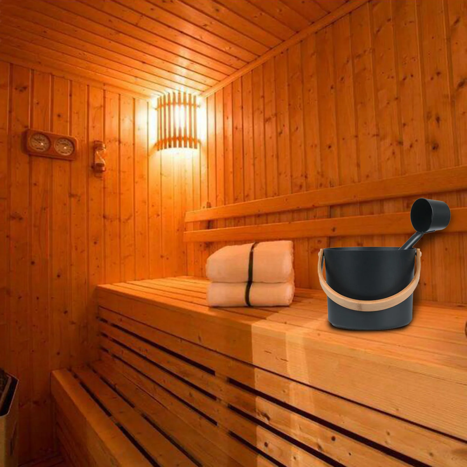 Large Aluminum Sauna Bucket with Wood Ladle Long Handle 5L Capacity for Steam Room Spa Hotel Club Decor