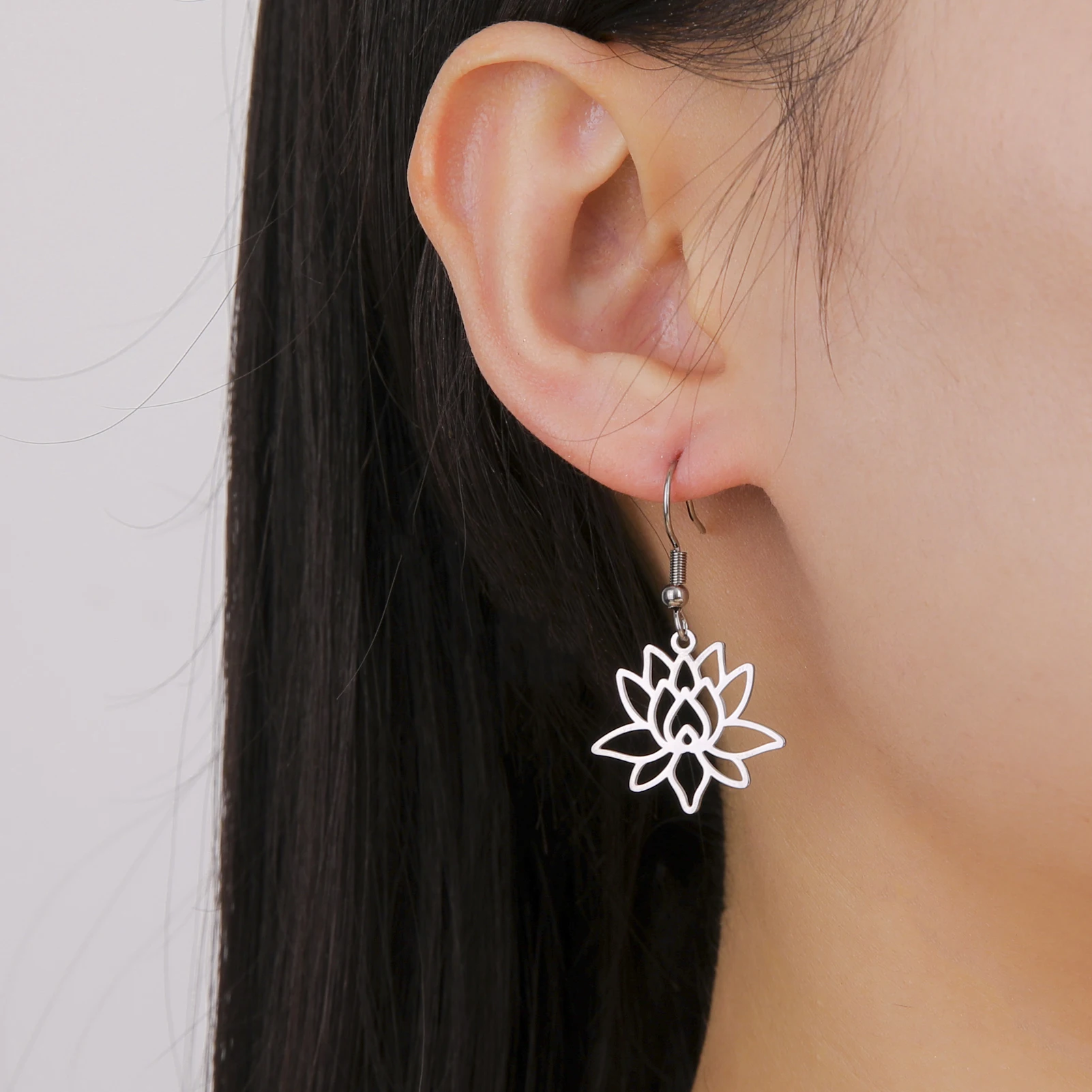 Yoga Lotus Earrings Stainless Steel Women\'s Retro Religious Buddhist Talisman Pendant Halloween Jewelry Gift Wholesale