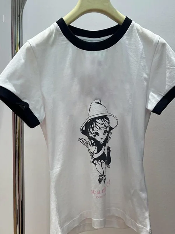 

Футболка Slim Fit с принтом ведьмы, круглым вырезом и коротким рукавом HEIDD GAN2025, весенняя коллекция, хлопок, стильный дизайн, женская мода