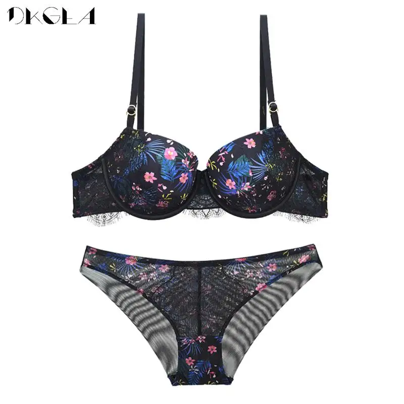 Brand Fashion Printing Bras Sexy Underwear Set Thick Padded Brassiere Women Push Up Bra Set B C D Cup Lace Lingerie Plus Size