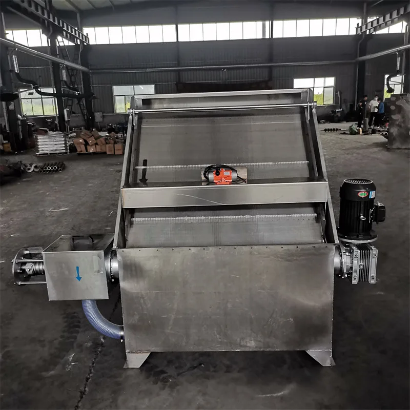 Oblique sieve pig manure solid-liquid separator, chicken manure dry and wet separation dehydrator, farm manure separator