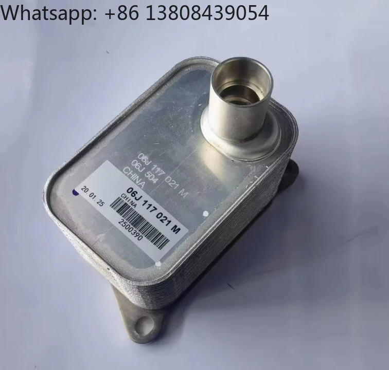 Auto Parts for Ea888 Gen 2 EVO2 Gen 3 Engine Oil Cooler Radiator 06J117021M 06K117021H 06K117021J Oil Filters