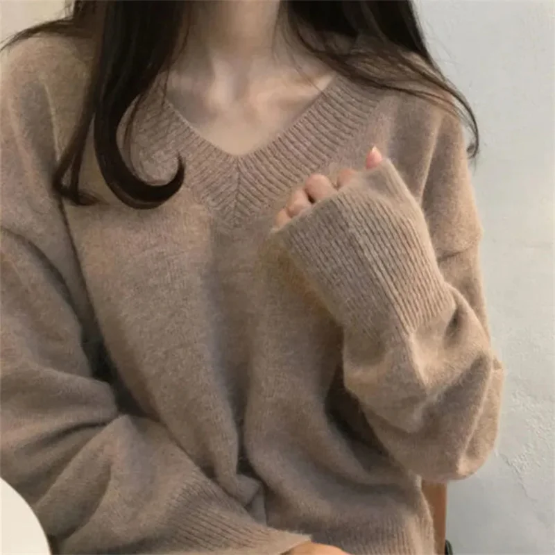 Elegant Simple Solid Knitting Pullover Sweater Women Casual Loose V-neck Oversized Sweater Female All-match Long Sleeve Jumpers