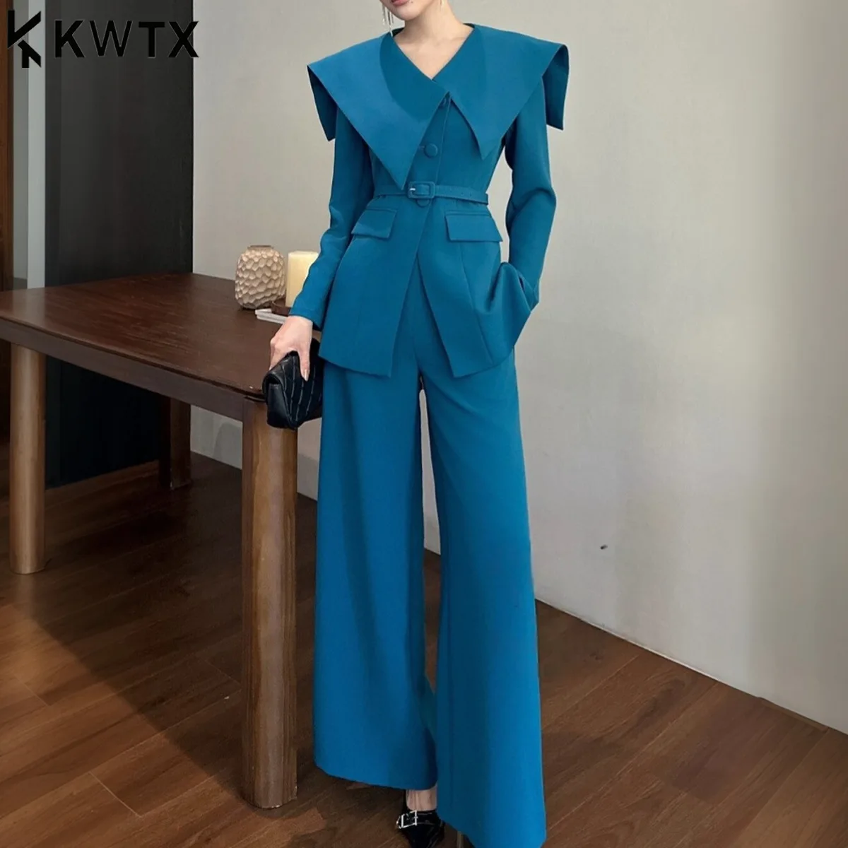 

KWTX 2025 Lady Professional Attire Office Set - High-Quality, Form-Fitting, Waist-Controlling, Fashionable
