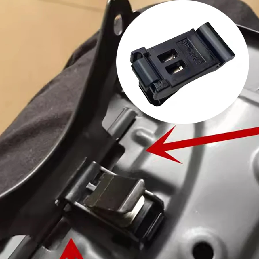 Wooeight 1Pc Fuel Door Gas Hatch Lid Spring Lid Opener Clip For Toyota AVALON 2018-2023 Levin 2014 Crown 2005-2009 COROLLA Camry