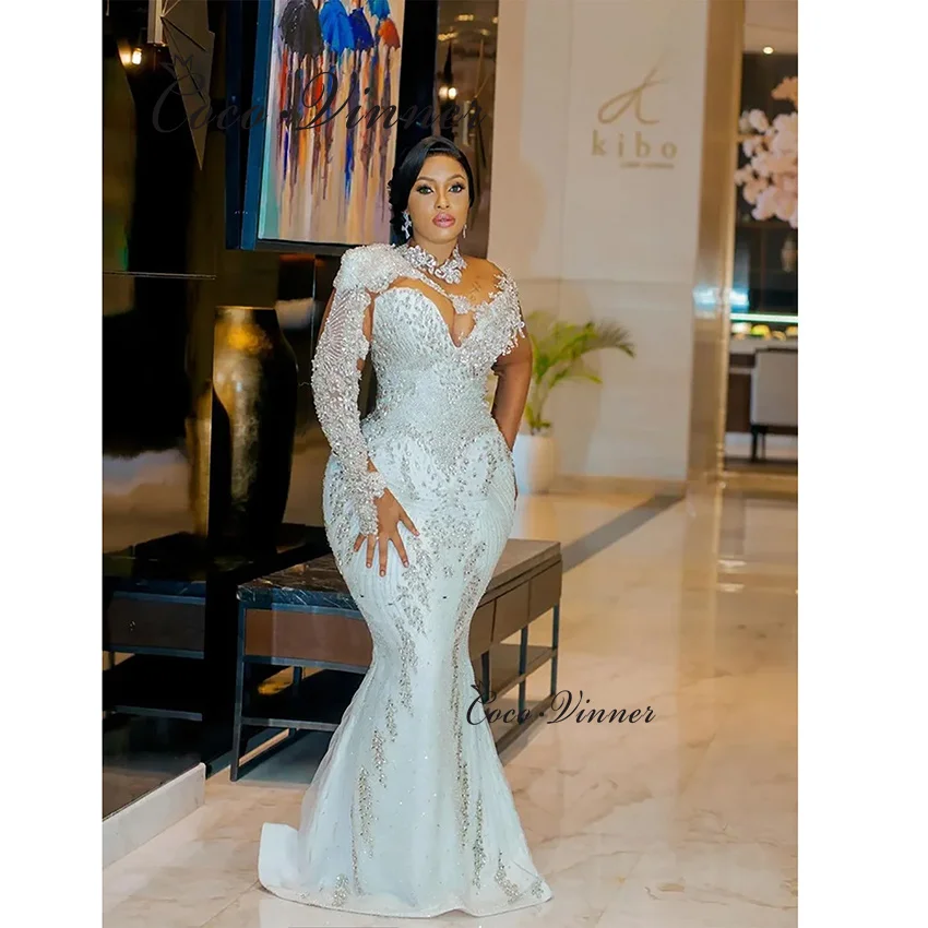Abiti da sposa a sirena di lusso africani con collo alto personalizzato 2025 Abito da sposa in pizzo con perline staccabile con volant staccabile da donna W1433