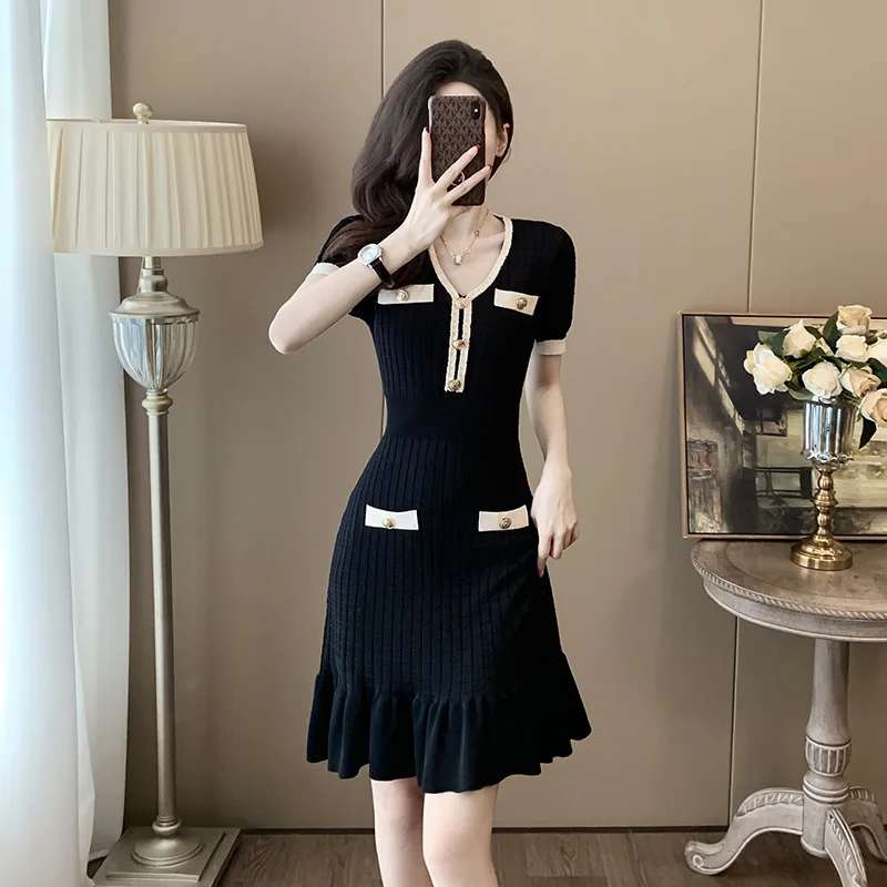 

#1056 Black Knitted Mermaid Dress Women V-neck Slim High Waisted Mini Dress Female Sexy Sweater Dress Office Elegant Summer 2024